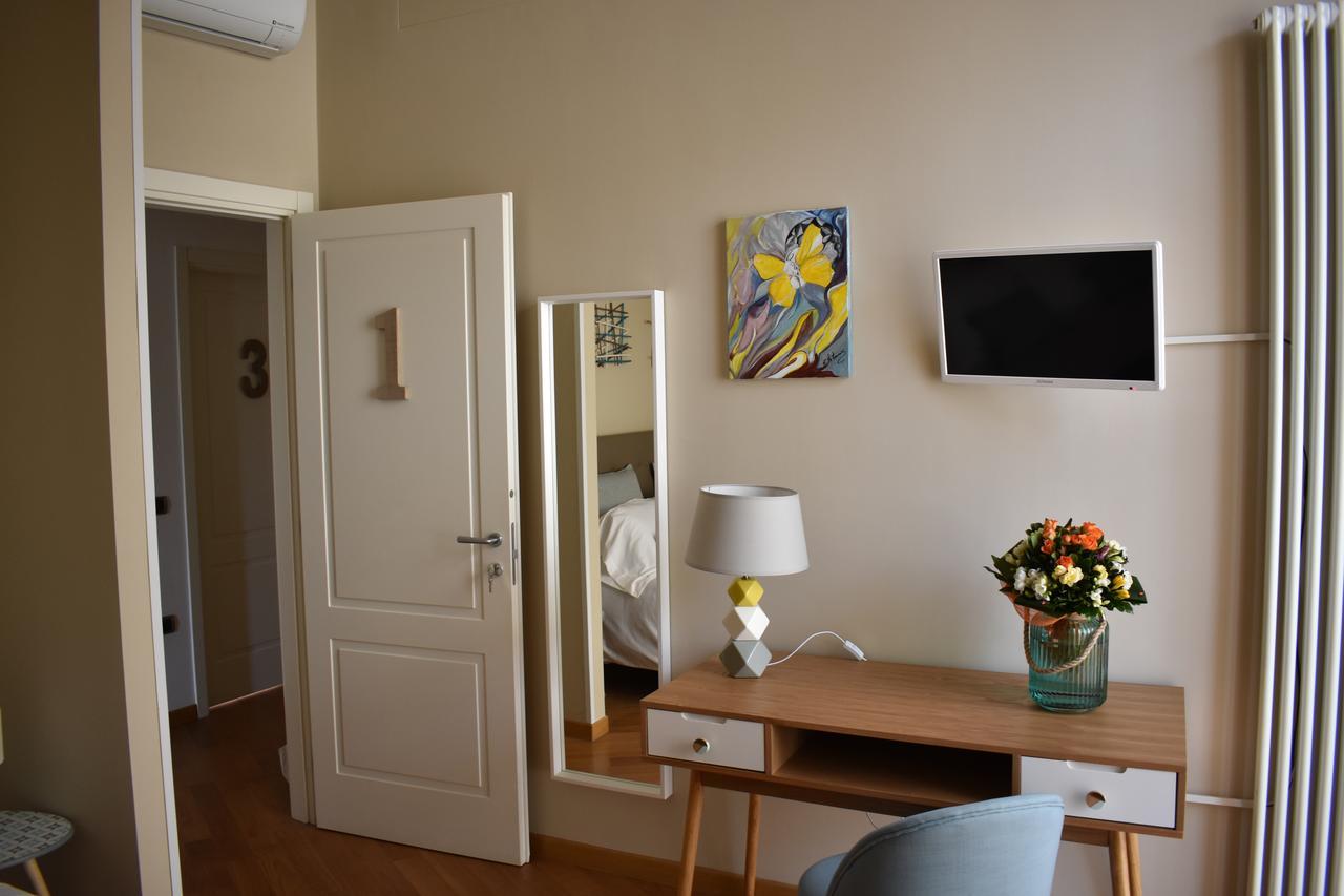 I Vicerè B&B Deluxe Naples Extérieur photo